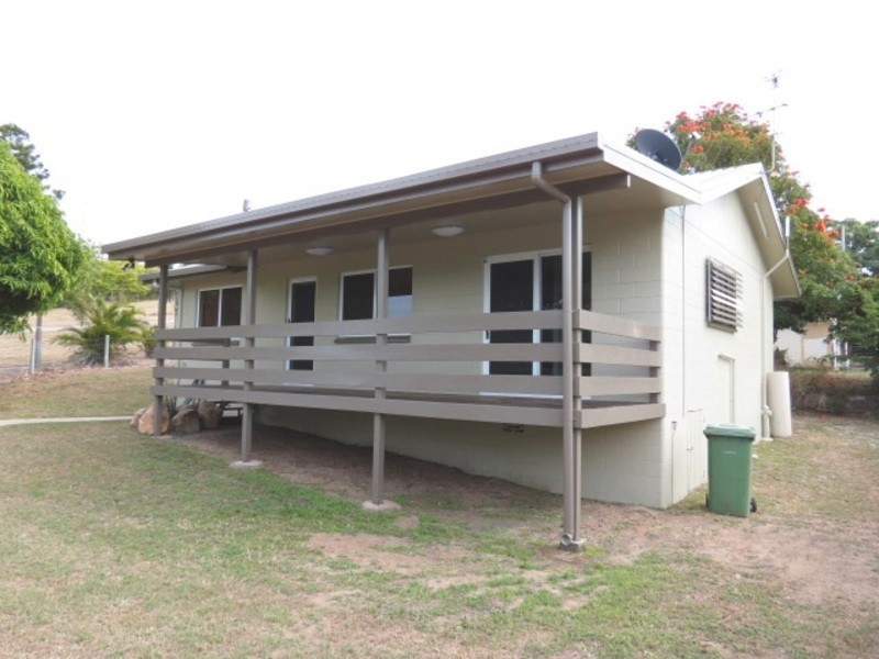 10a Mitchell Street, Bowen QLD 4805