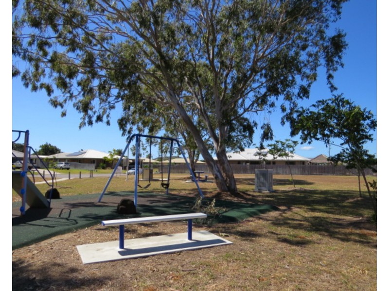 7 Summer Place, Bowen QLD 4805