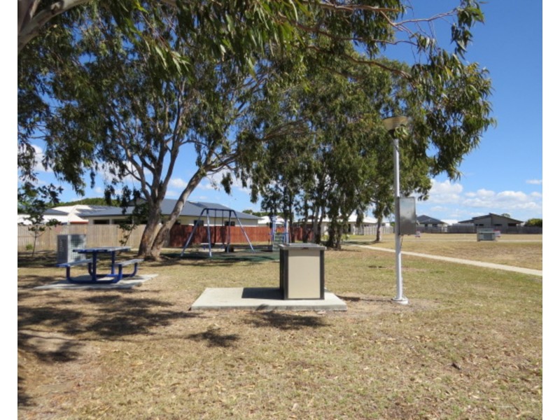 7 Summer Place, Bowen QLD 4805