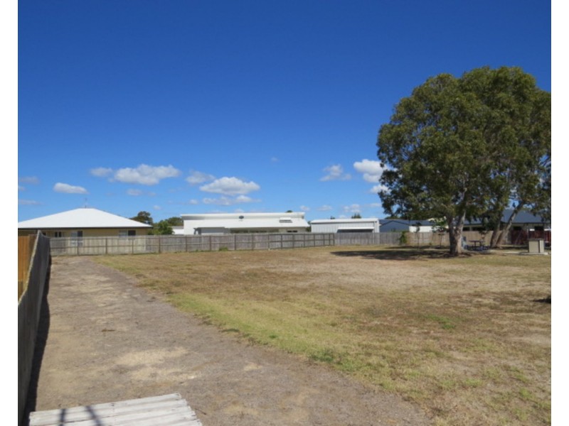 7 Summer Place, Bowen QLD 4805