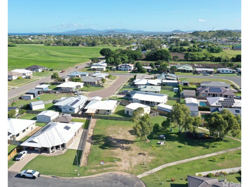 7 Summer Place, Bowen QLD 4805