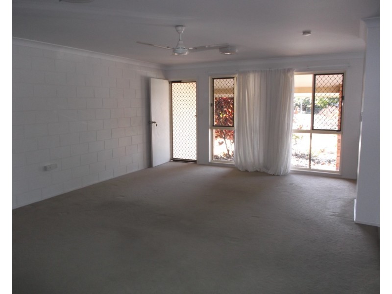 21 Tracey Street, Bowen QLD 4805