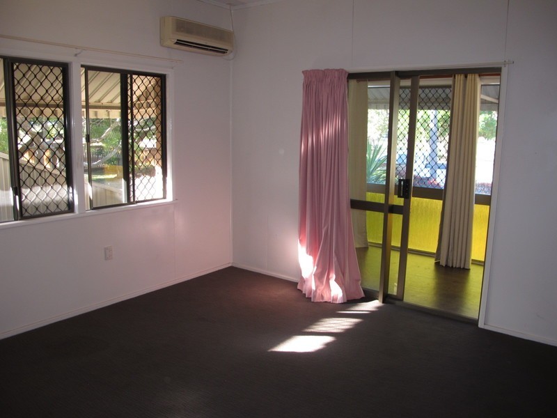 11 Golf Links Road, Bowen QLD 4805