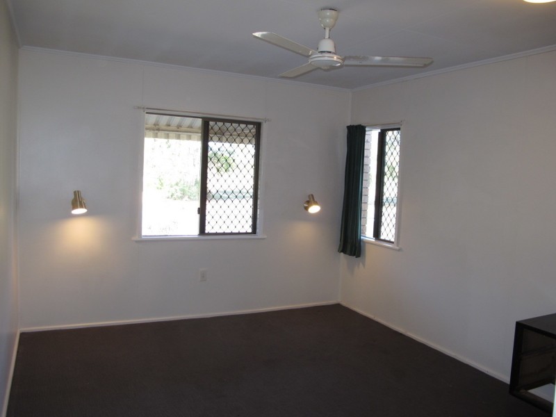 11 Golf Links Road, Bowen QLD 4805