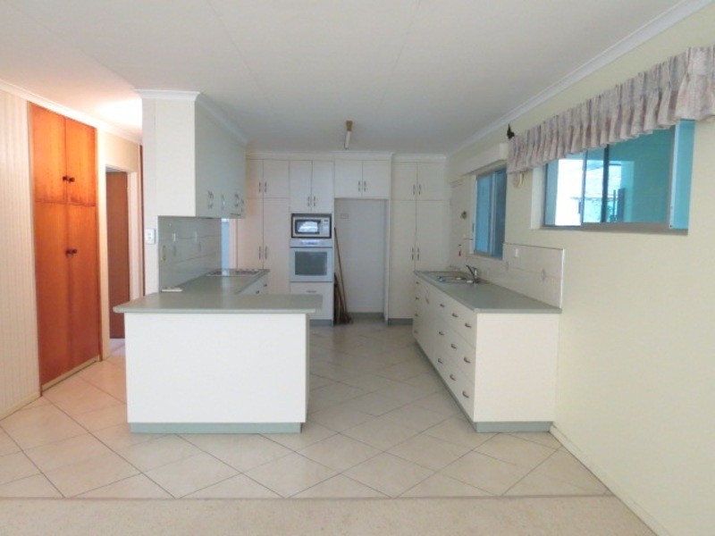 67 Tollington Road, Bowen QLD 4805