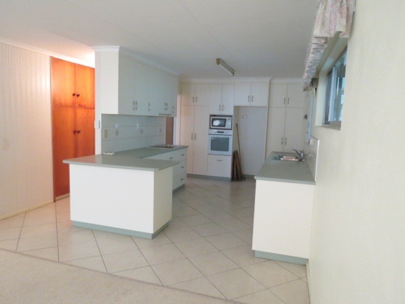 67 Tollington Road, Bowen QLD 4805