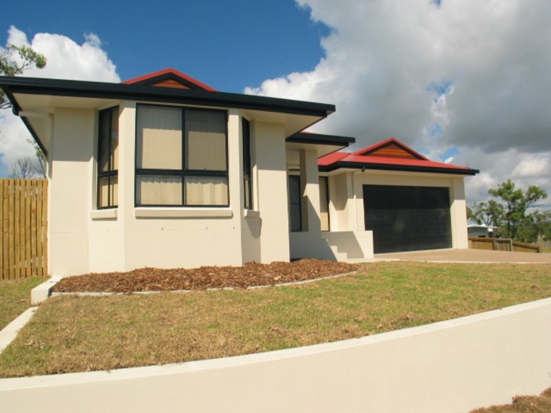 90 Ocean View Drive, Bowen QLD 4805