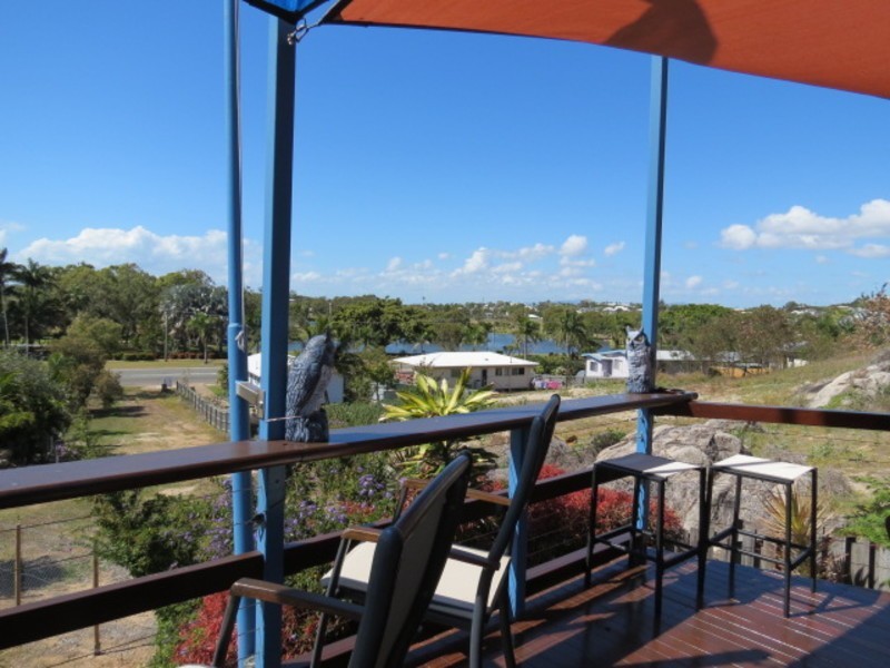 69 Hillview Road, Bowen QLD 4805