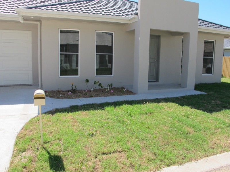 5 Eighth Close, Bowen QLD 4805