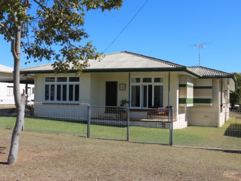 96 Williams Street, Bowen QLD 4805