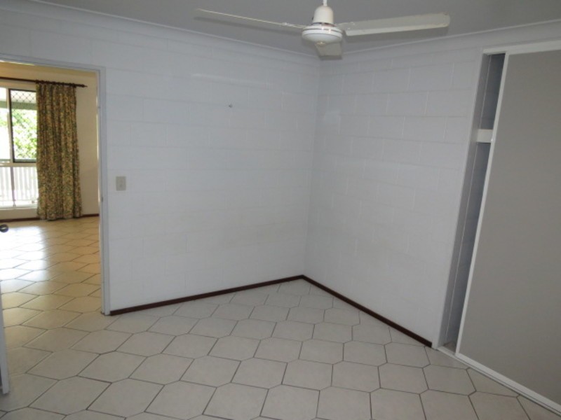 1B George  Street, Bowen QLD 4805