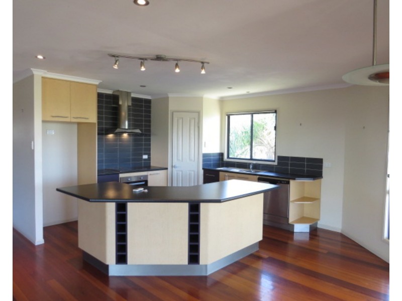 34 Wentworth Street, Bowen QLD 4805