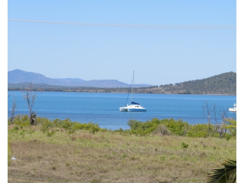 34 Wentworth Street, Bowen QLD 4805