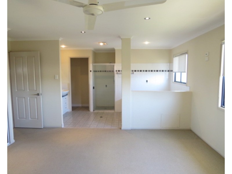 34 Wentworth Street, Bowen QLD 4805