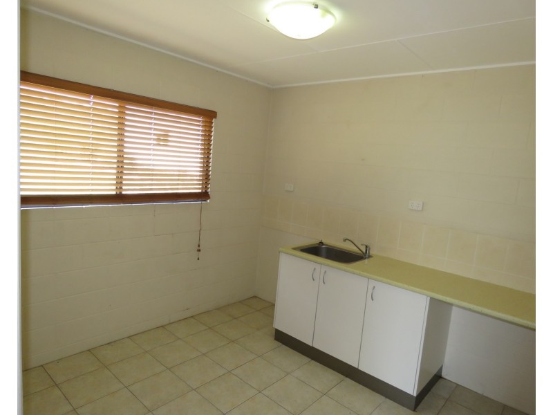 34 Wentworth Street, Bowen QLD 4805