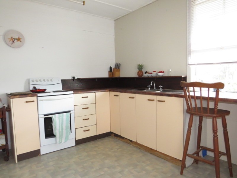 31 Brisbane Street, Bowen QLD 4805