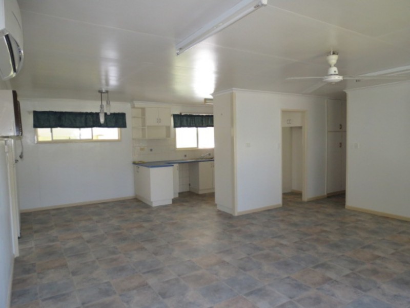 33 Marshall Street, Bowen QLD 4805