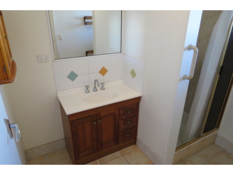 33 Marshall Street, Bowen QLD 4805