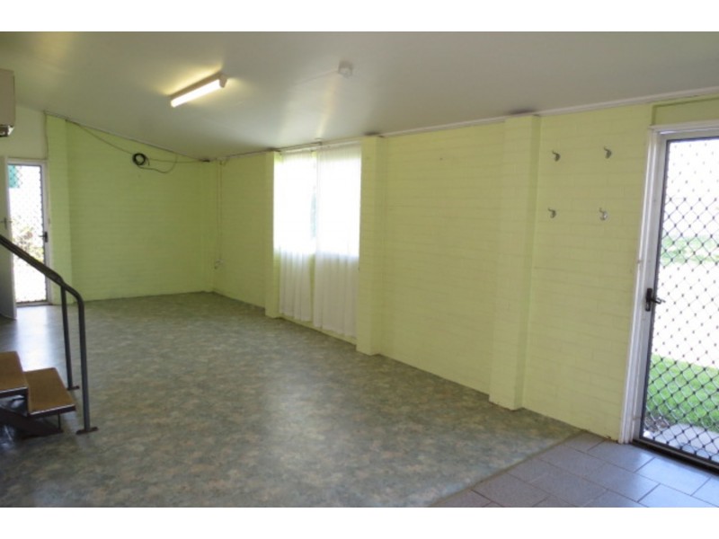33 Marshall Street, Bowen QLD 4805