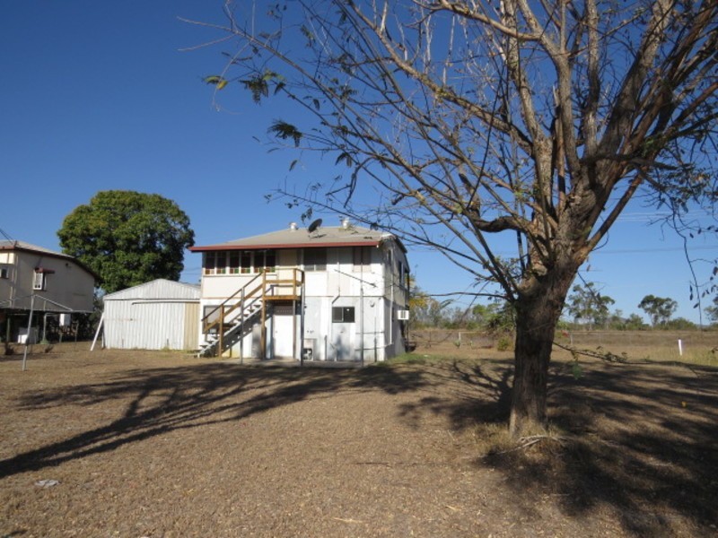 37 Station Street, Collinsville QLD 4804