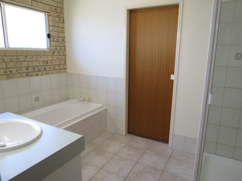 130 Hillview Road, Bowen QLD 4805