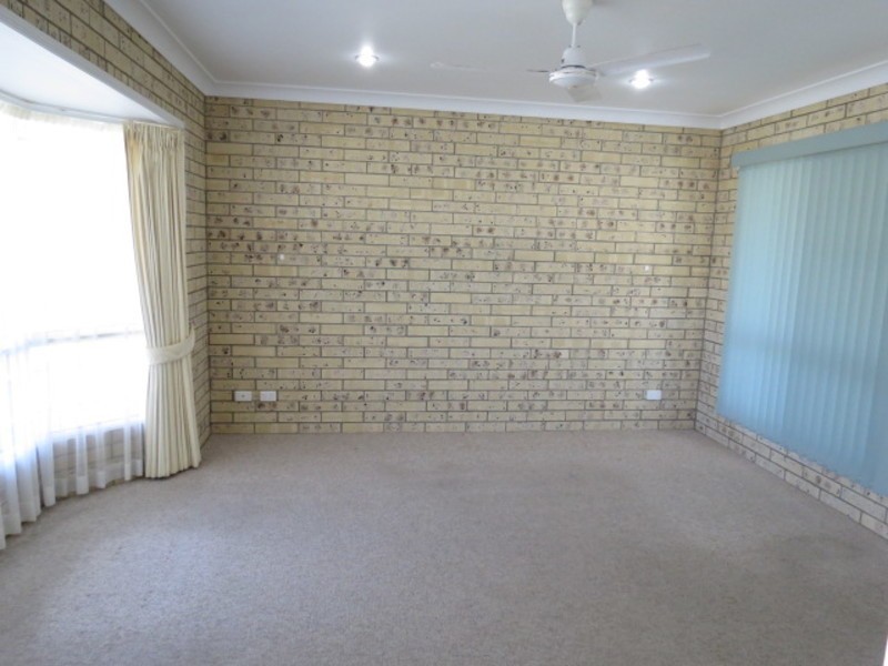 130 Hillview Road, Bowen QLD 4805