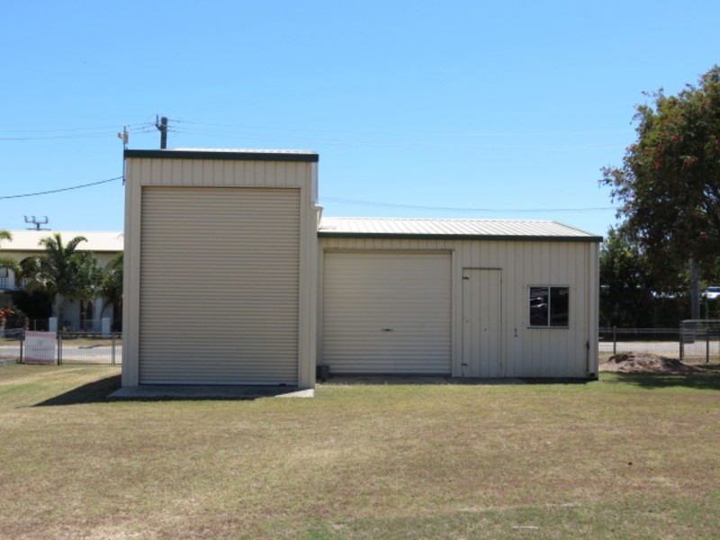 130 Hillview Road, Bowen QLD 4805