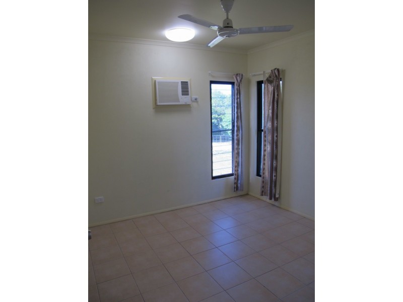 12b Livingstone Street, Bowen QLD 4805