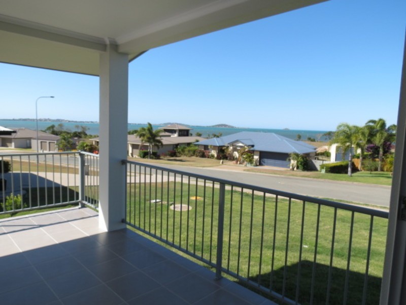 9 Marine Parade, Bowen QLD 4805