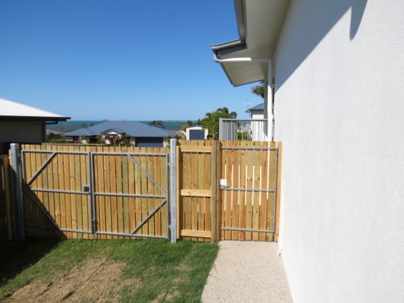9 Marine Parade, Bowen QLD 4805