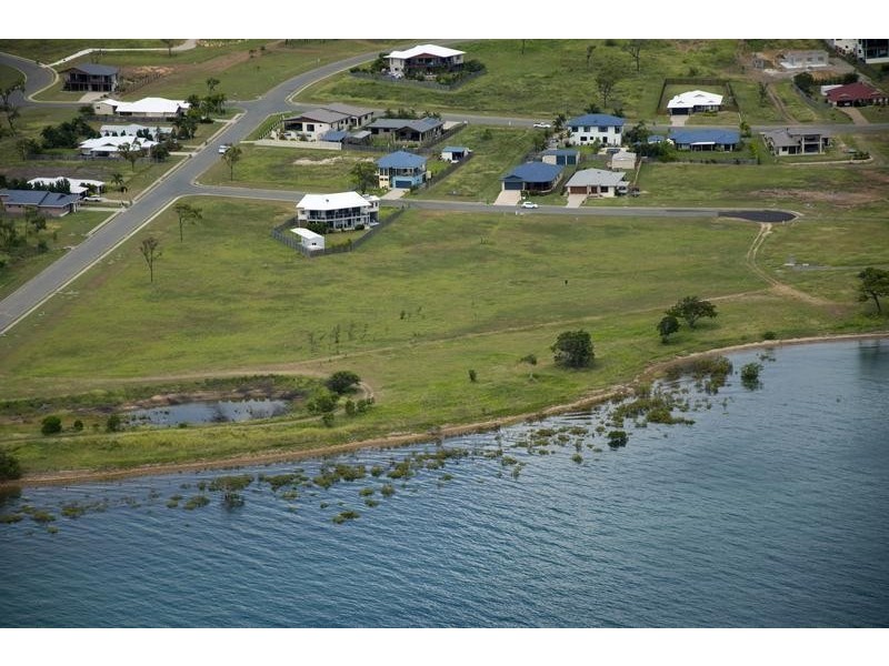 12 Bayside Court, Bowen QLD 4805