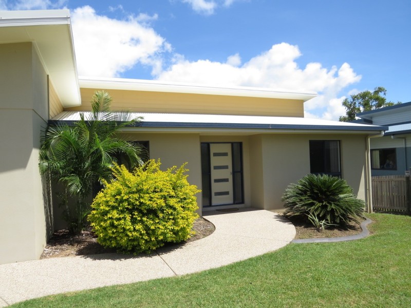 16 Fairway Drive, Bowen QLD 4805
