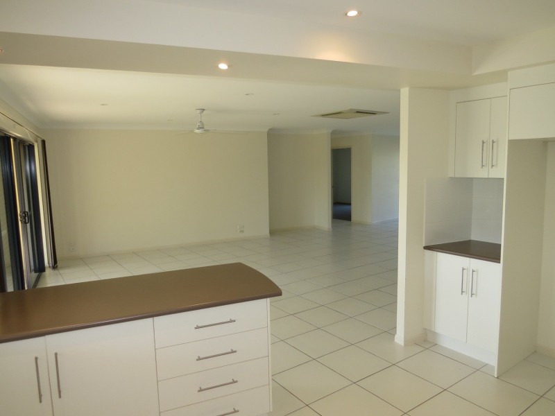 16 Fairway Drive, Bowen QLD 4805