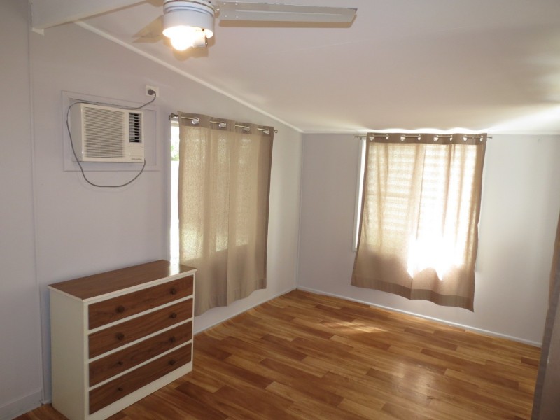 2/6 Webster Street, Bowen QLD 4805