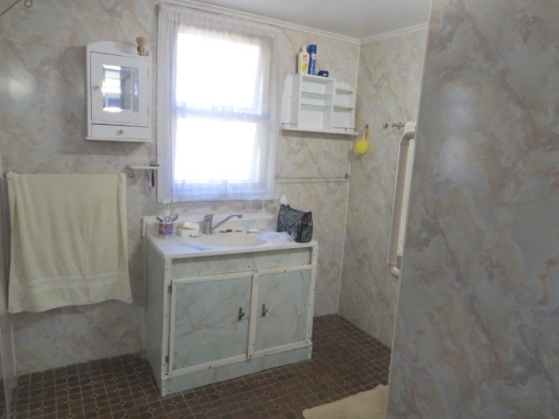 74 Kennedy Street, Bowen QLD 4805