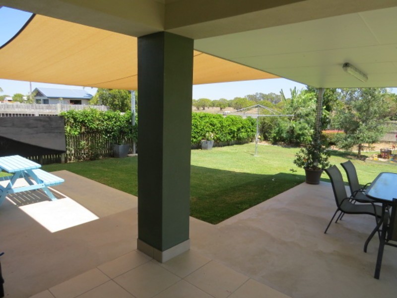 14 Kirkpatrick Court, Bowen QLD 4805