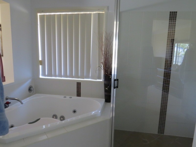 14 Kirkpatrick Court, Bowen QLD 4805