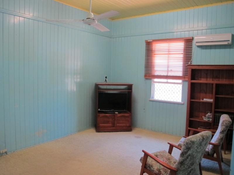 110 Herbert Street, Bowen QLD 4805