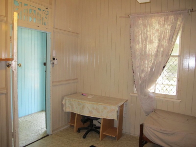 110 Herbert Street, Bowen QLD 4805