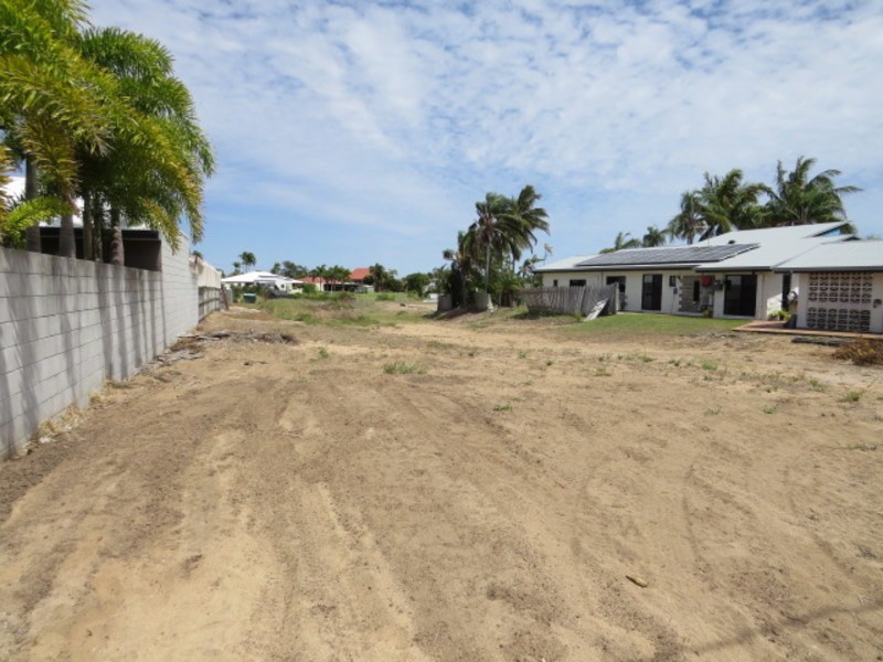 93 Soldiers Road, Bowen QLD 4805