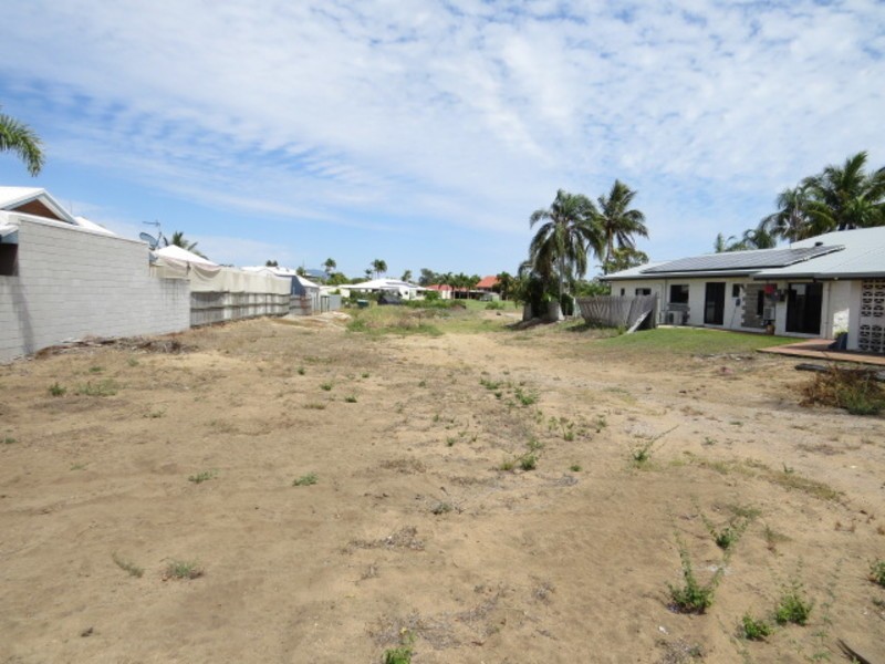 93 Soldiers Road, Bowen QLD 4805
