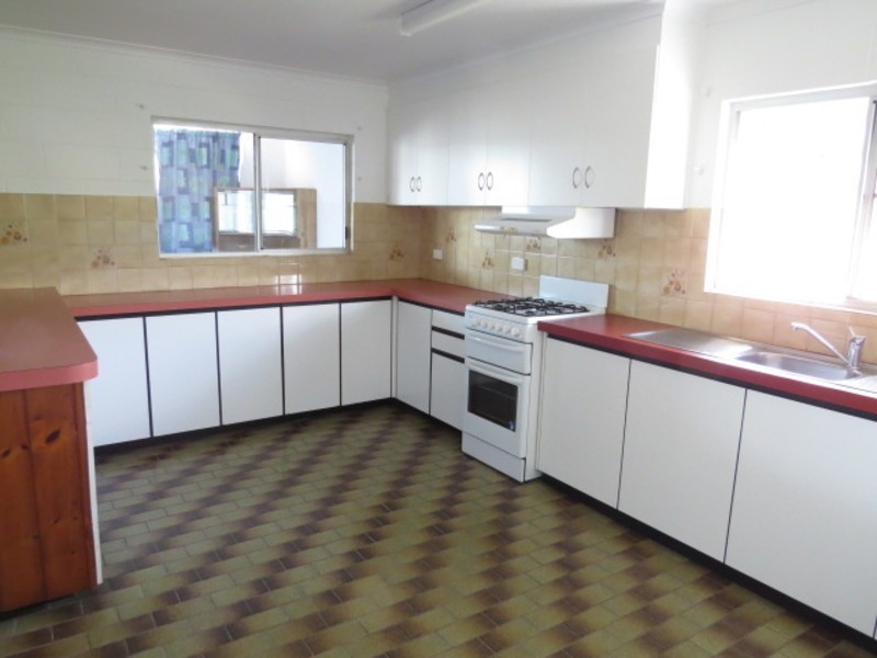 47 Myles Street, Bowen QLD 4805