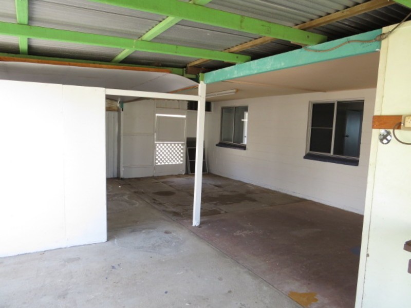 47 Myles Street, Bowen QLD 4805