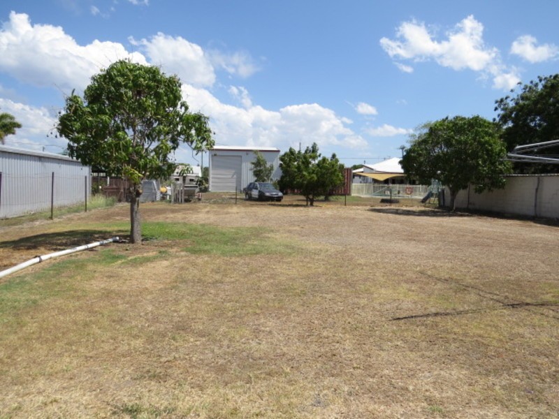 47 Myles Street, Bowen QLD 4805