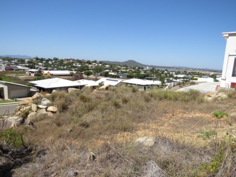 8 Yardley Court, Bowen QLD 4805