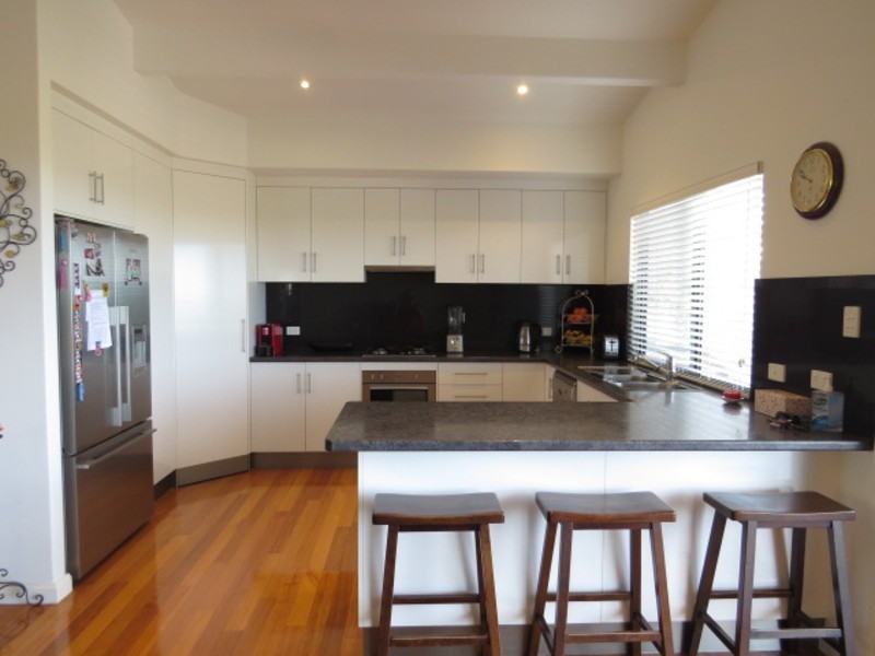 31 Marine Parade, Bowen QLD 4805
