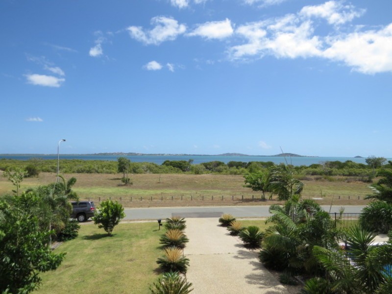 31 Marine Parade, Bowen QLD 4805