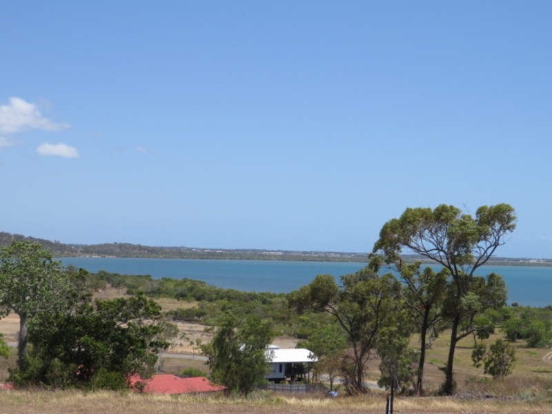 24 Seacove Crescent, Bowen QLD 4805