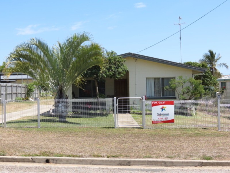 86 Williams Street, Bowen QLD 4805
