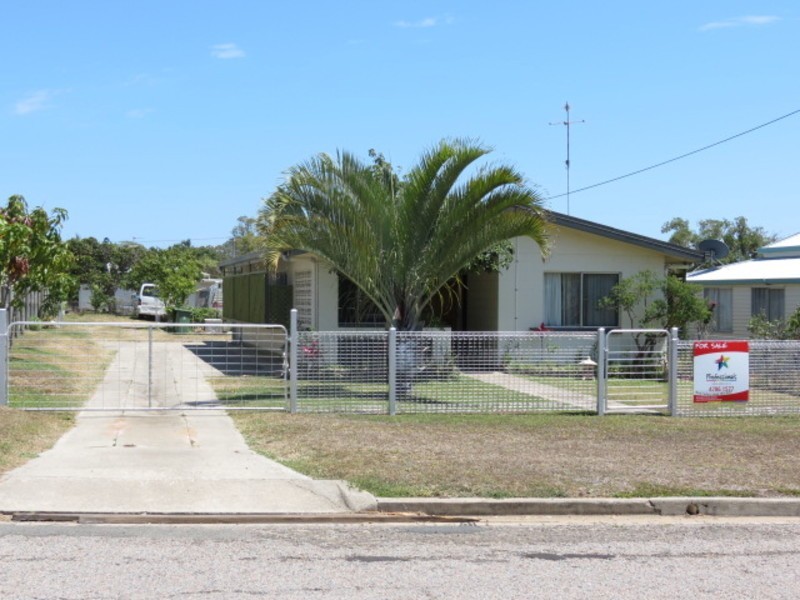86 Williams Street, Bowen QLD 4805